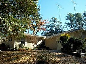 5th image of 145 Brookhollow Dr