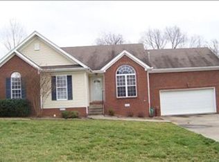 3374 Poplar Hl, Clarksville, TN 37043