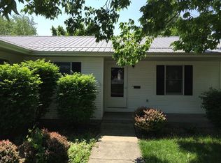 904 W South 1st St, Shelbyville, IL 62565