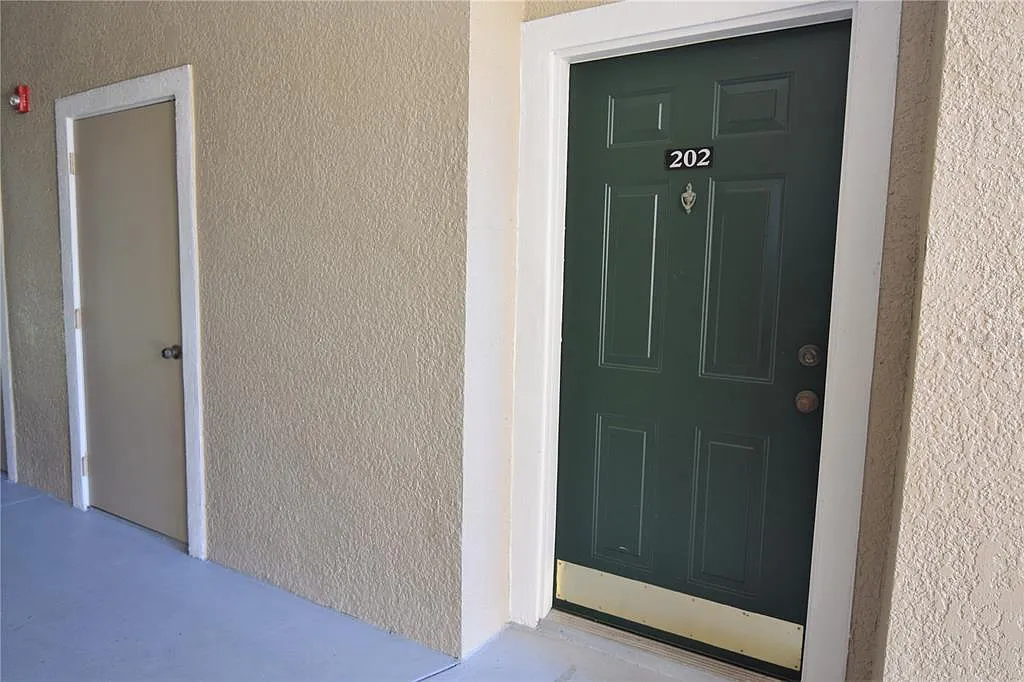 1 bed, 1.0 bath, 843 sqft, $1,450 — Photo 4