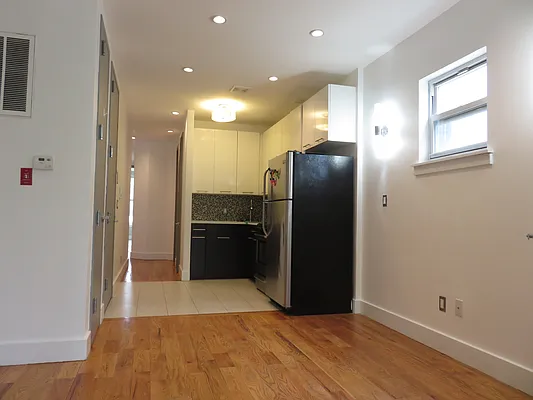 Rented by Rennit Inc. | media 53