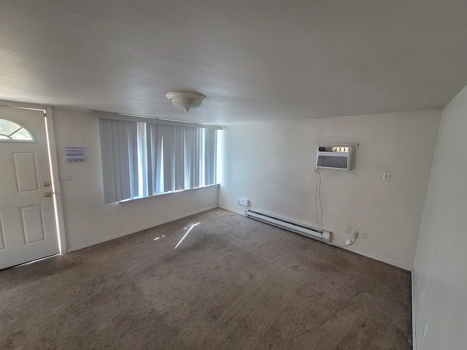 7A - 401 Sanford - 401 — Photo 3