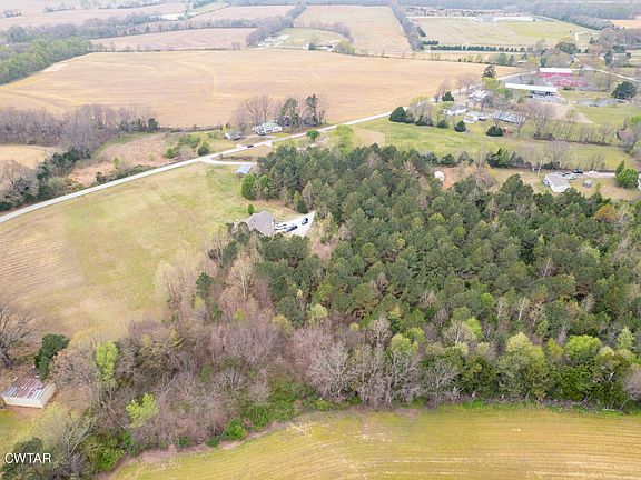 3rd image of 1586 Love Rd