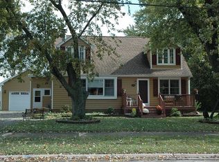 513 S Lincoln St, Addison, IL 60101