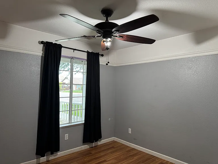1323 Saint Francis Dr — Photo 10