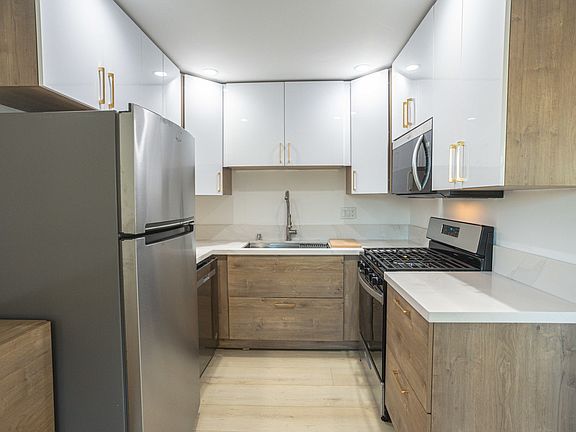 4th image of 5265 Naranja St APT 1