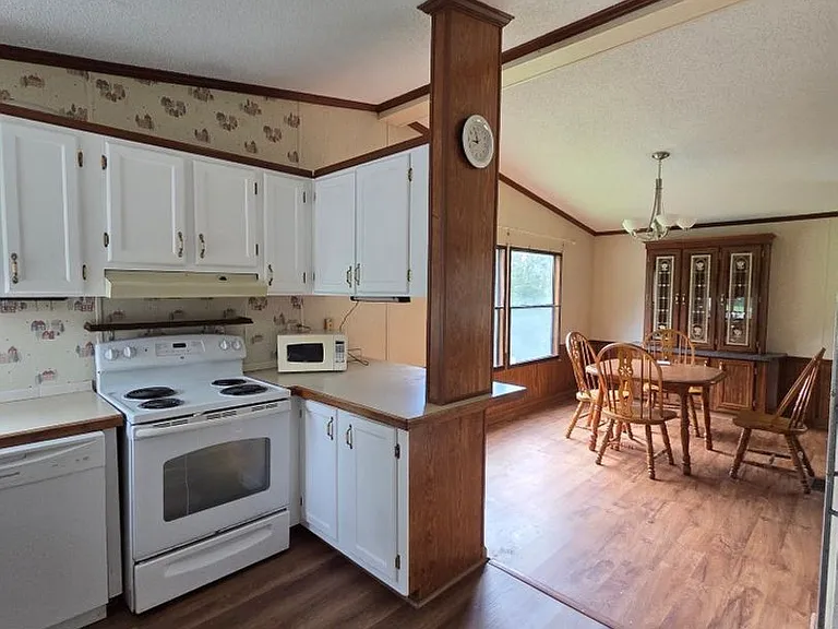 83 Sandlin Rd — Photo 10
