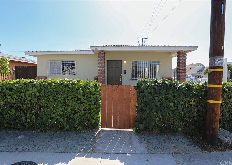 1st image of 22028 Arline Ave