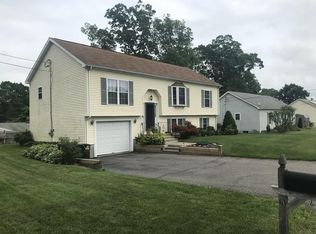 75 Russell Rd, Brockton, MA 02302