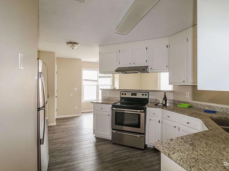 5575 Dusty Ridge Trl — Photo 3