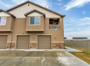 972 Allington Dr N, North Salt Lake, UT 84054