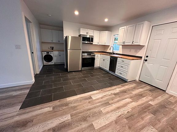 5th image of 2146 Felspar St #2146
