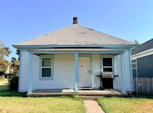510 E 2nd Ave, Hutchinson, KS 67501