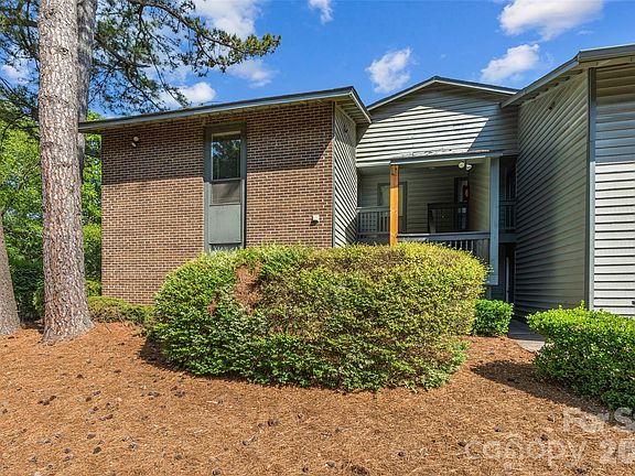 2nd image of 5016 Sardis Rd APT C