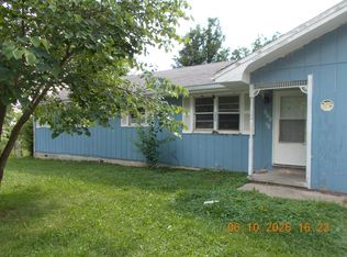 223 Tillman Ave, Rogersville, MO 65742