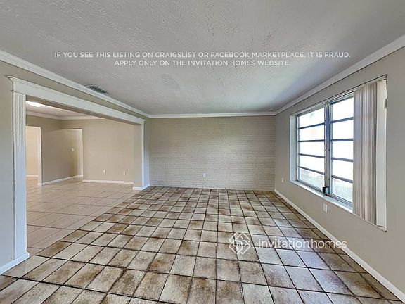 5th image of 10331 NW 18th Pl