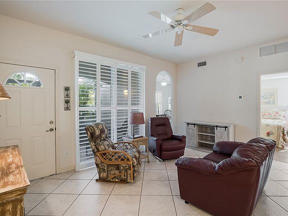 4th image of 2101 L Pavia Blvd #2101