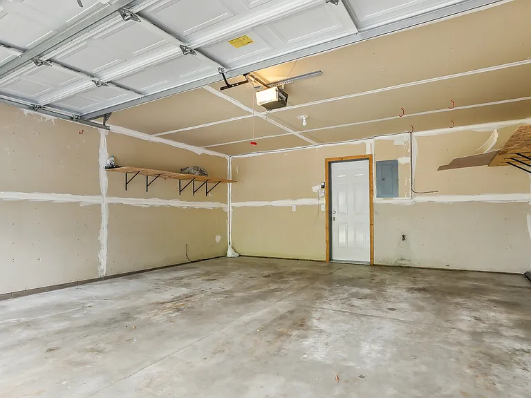 17346 Lilac Ln SE — Photo 25