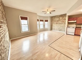 1718-34 E Lafayette Pl #1728-03, Milwaukee, WI 53202