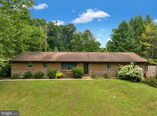 620 Gouglersville Rd, Sinking Spring, PA 19608