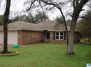 10 Bluebonnet Dr, Morgans Pt Resort, TX 76513