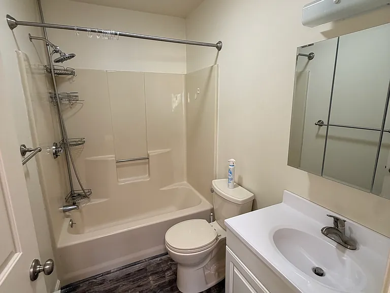41 S Main St #7 — Photo 20