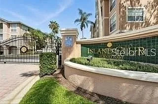 4301 Bay Club Cir #4301 Photo 1