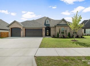 1370 Elizabeth Loop, Bentonville, AR 72713