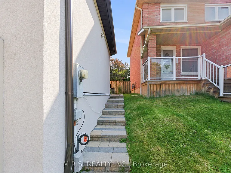 39 Palmer Dr #BSMNT — Photo 3
