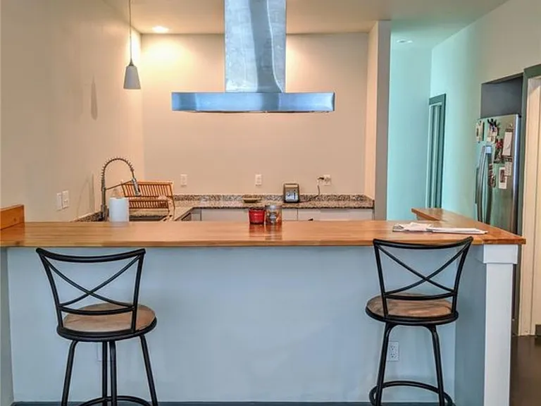 307 W 23rd St #307 — Photo 3