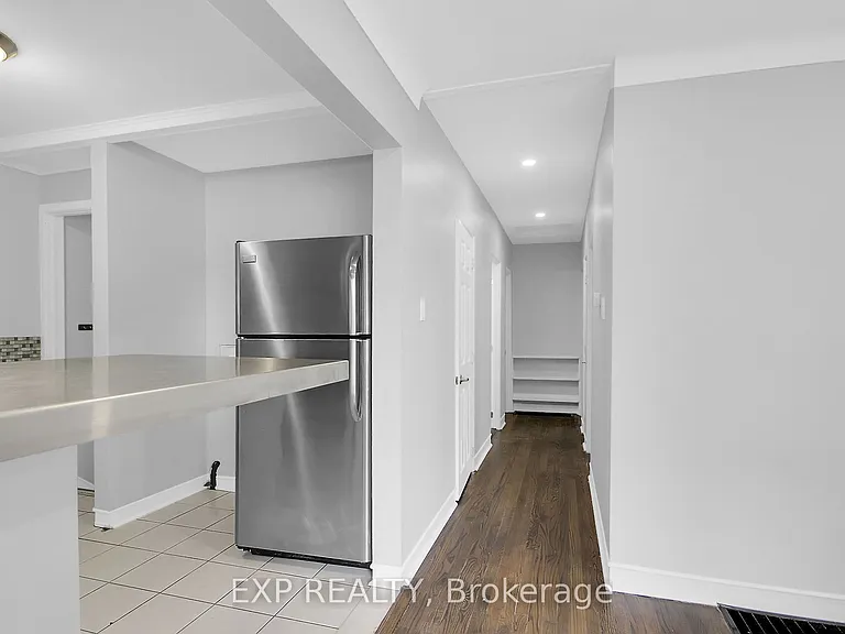 2247 Miramichi St — Photo 17