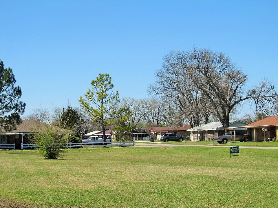 2nd image of Lafitte Ave