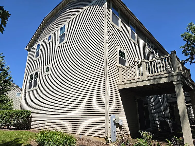 3469 Bradbury Cir — Photo 27