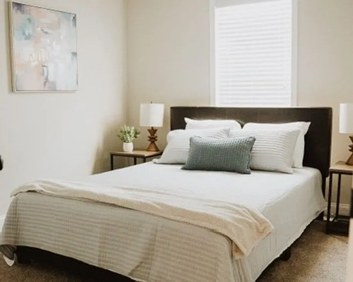 103 Abney Ct — Photo 2