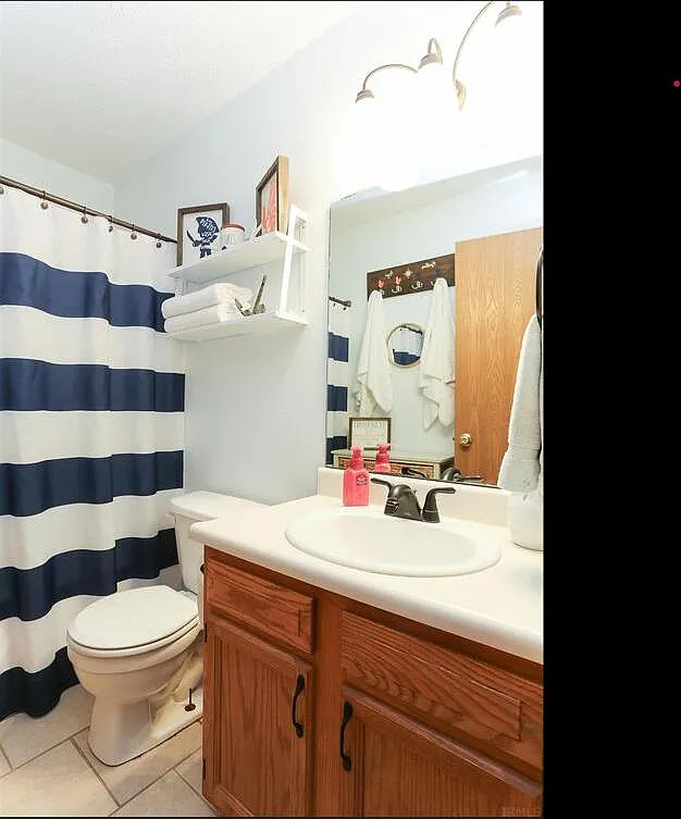 3 bed, 1109 sqft, $1,590 — Photo 2