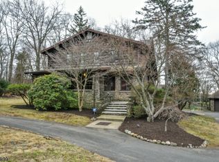 88 Sicomac Rd, North Haledon, NJ 07508