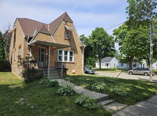 2700 W Stark St, Milwaukee, WI 53209