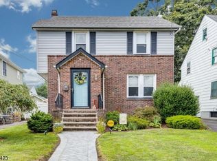 7 Besler Ave, Cranford, NJ 07016