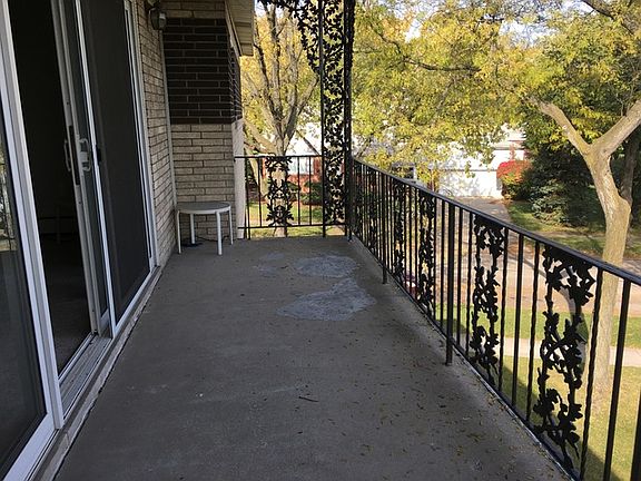 5th image of 901 8th Ave APT 6