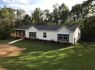 381 Caney Creek Rd, Whitesburg, GA 30185