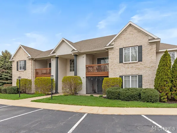 12265 S Crystal Waters Dr Unit 5, Holland, MI 49424