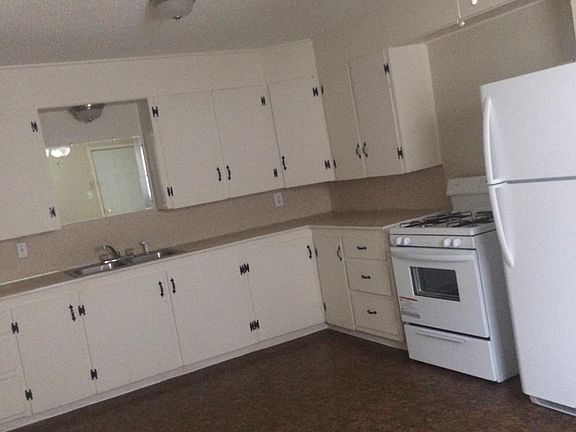5th image of 2155 Lowden St