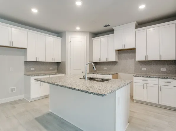 1006 Boyd Ln, Euless, TX 76040