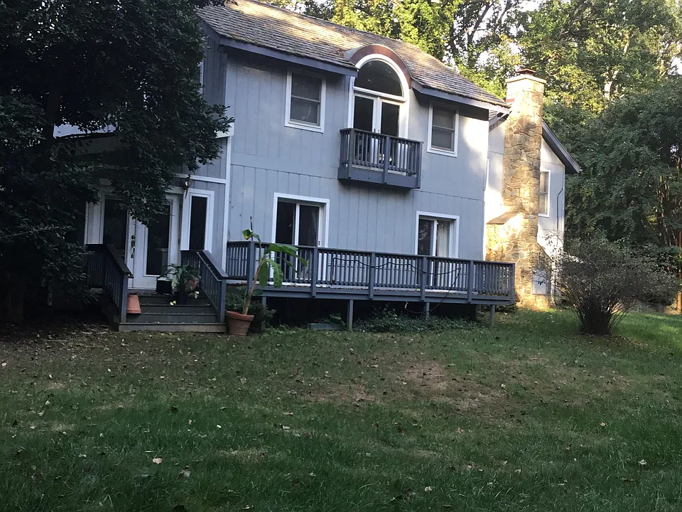 1138 Swinks Mill Rd