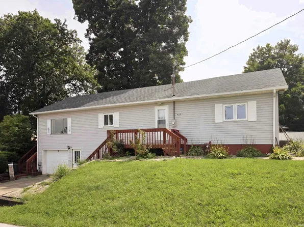 427 2nd St, Rome City, IN 46784