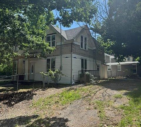 5th image of 602 N Bell Ave