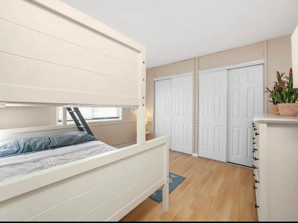 1st image of 3115 Grand Ave S APT 202
