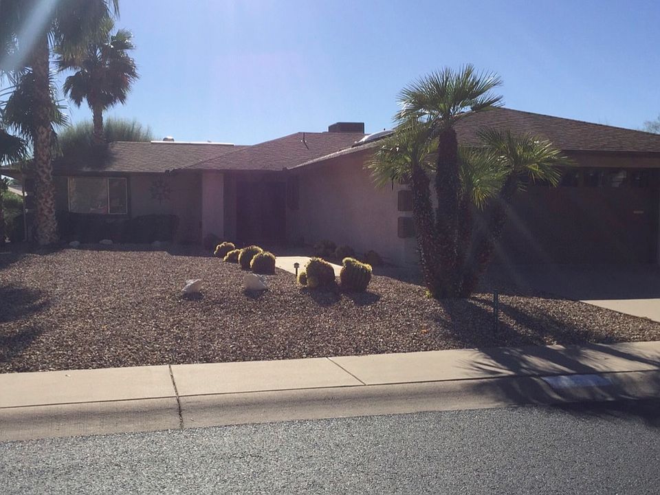 12827 W Crystal Lake Drive