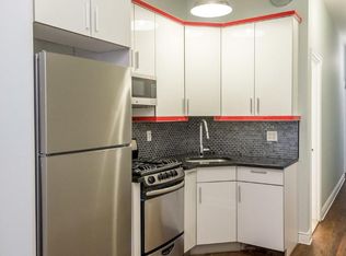 1863 Linden St #2R, Ridgewood, NY 11385