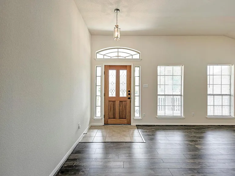 920 Great Sand Dunes Ave — Photo 7